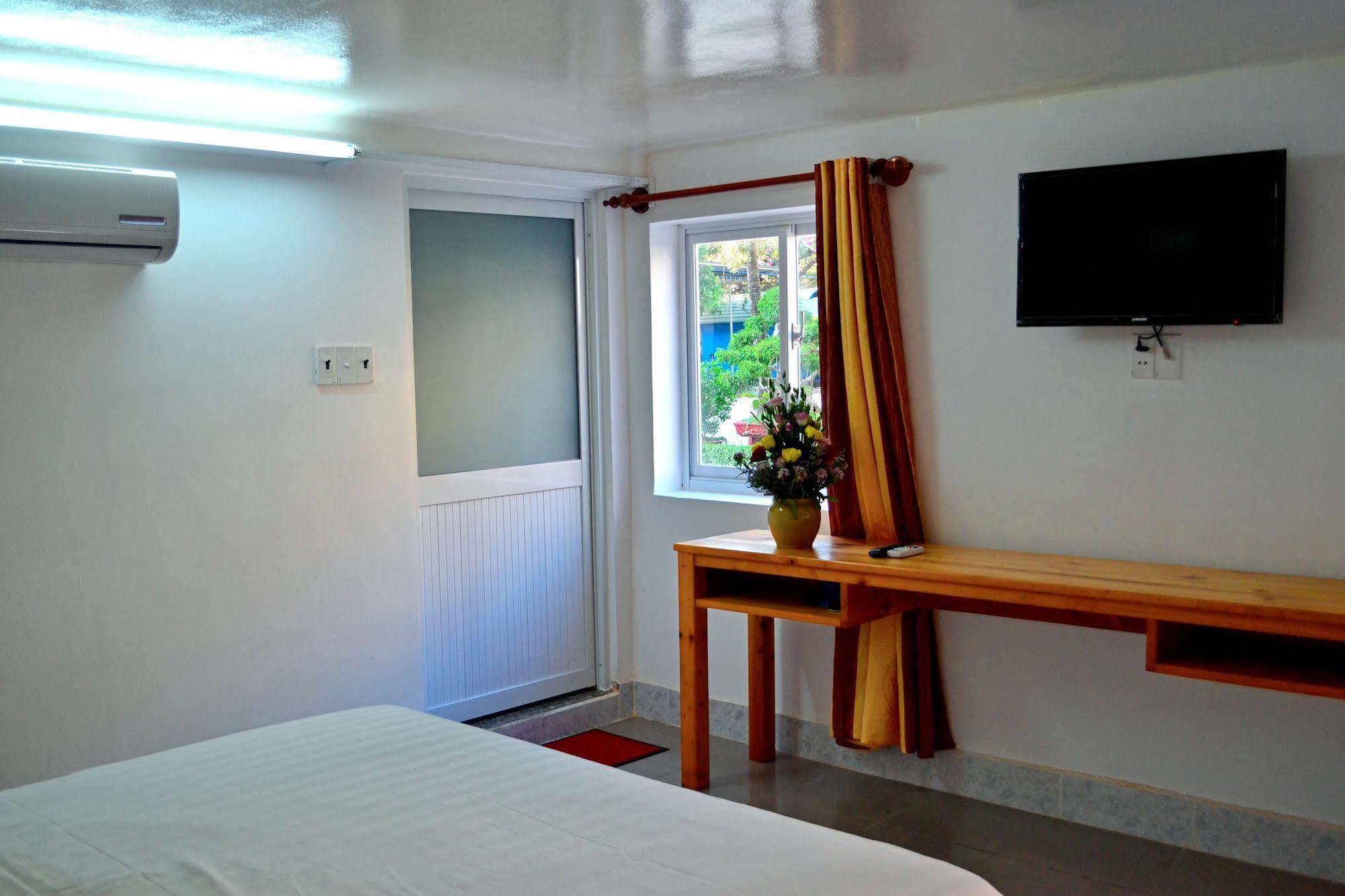 Offshore Hotel Вунгтау Экстерьер фото